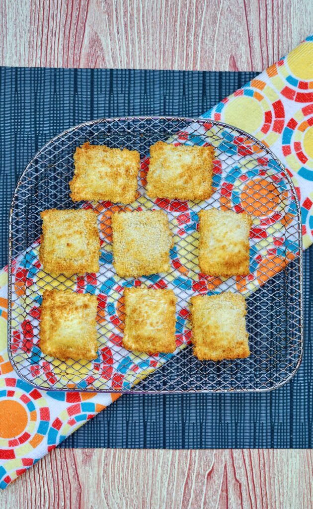 Easy Air Fryer Cheese Ravioli